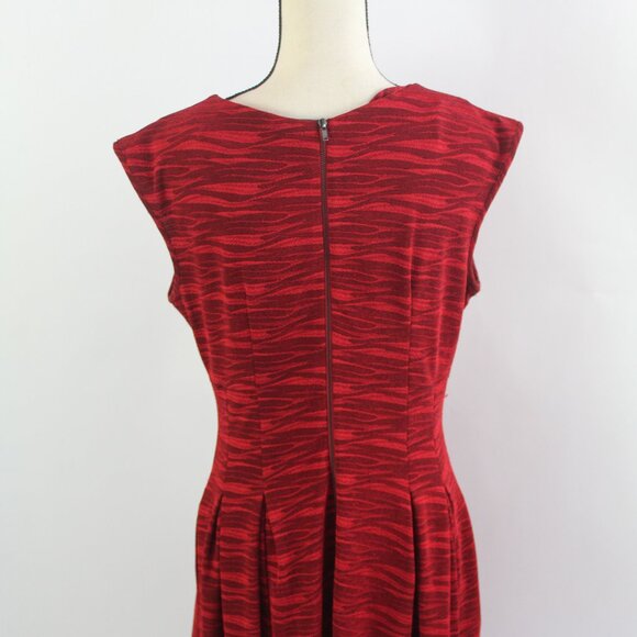 Gibby Skye Red Cocktail Dress - Size 14 - Picture 8 of 10